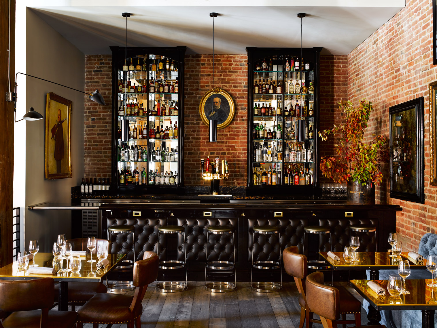 Dining-Room-Bar_26664.jpg